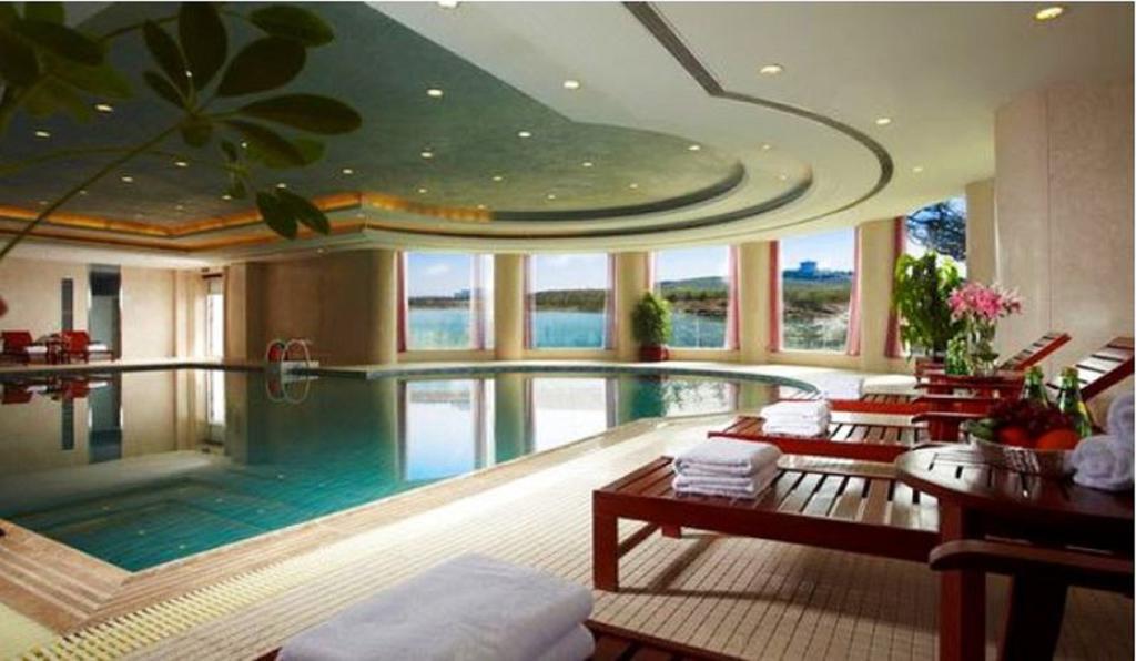 New Century Fengming Resort Zaozhuang Facilities photo